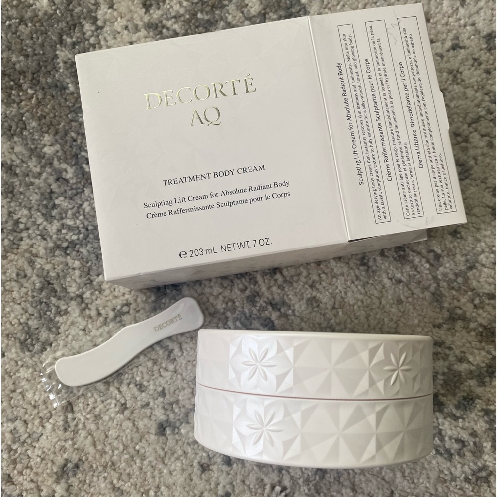 DECORTE AQ Treatment Body Cream